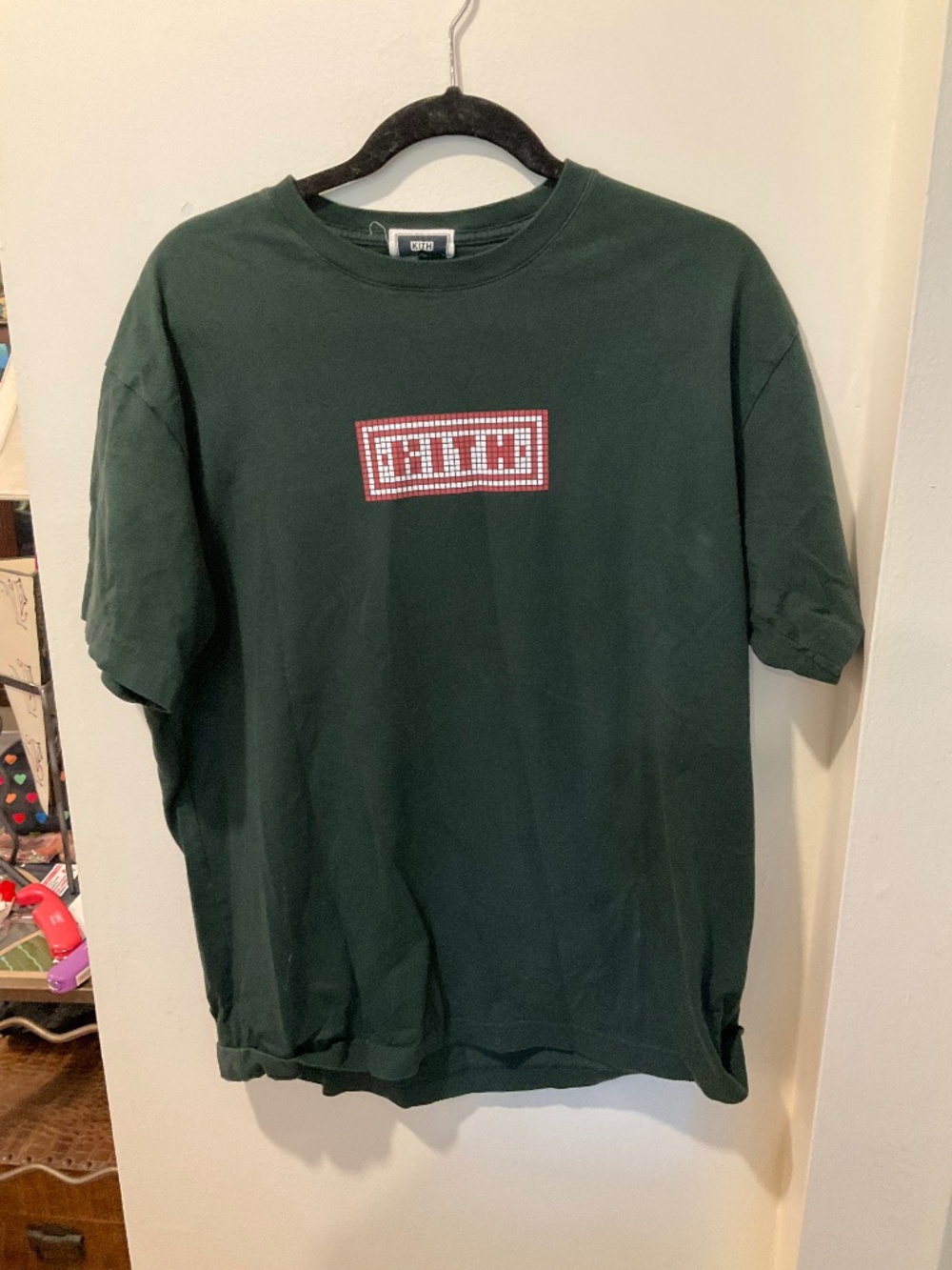 EUC Kith Blossom Dark Green T-Shirt Size Medium